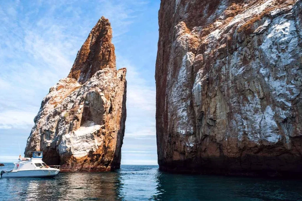 05 TOUR 360 1080x720 1