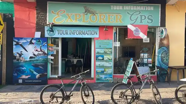 Local de Explorer GPS en Puerto Ayora, Santa Cruz, Galápagos