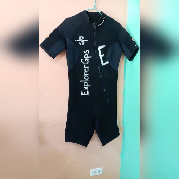 Wetsuit corto de alquiler - Explorer GPS